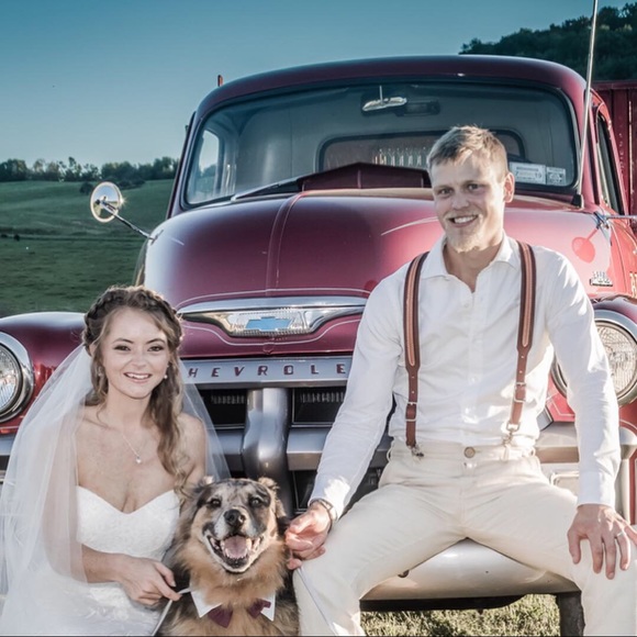 Meet your Posher, Alyx - Picture 5 of 5